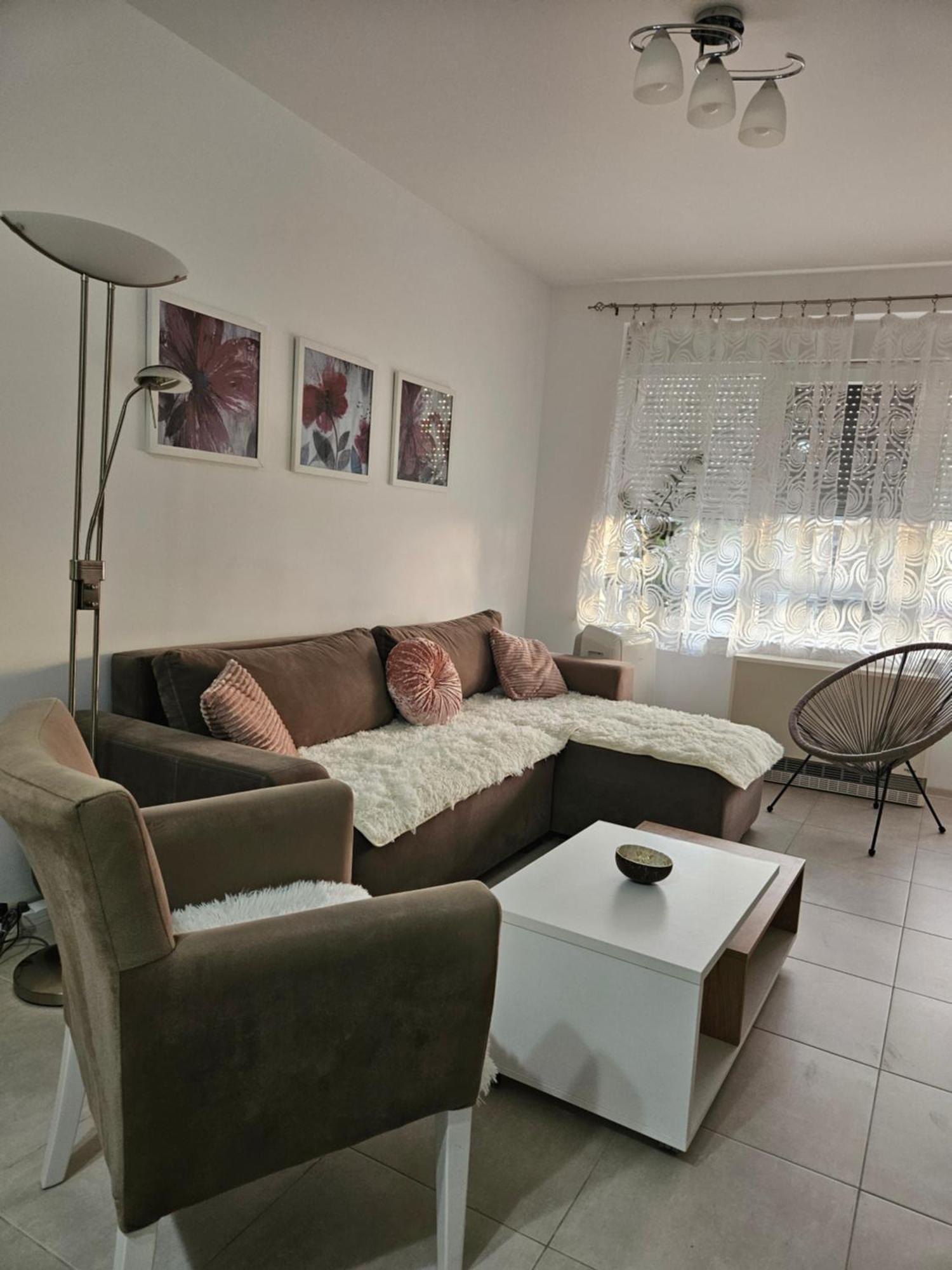 Anastasija Lux 3 Apartment